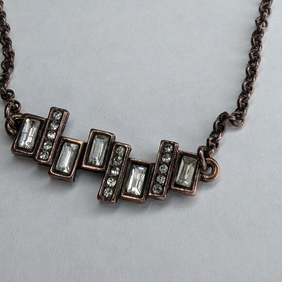 Banana Republic crystal necklace - Picture 3 of 7